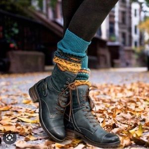 Taos Crave bootie, size 42/11